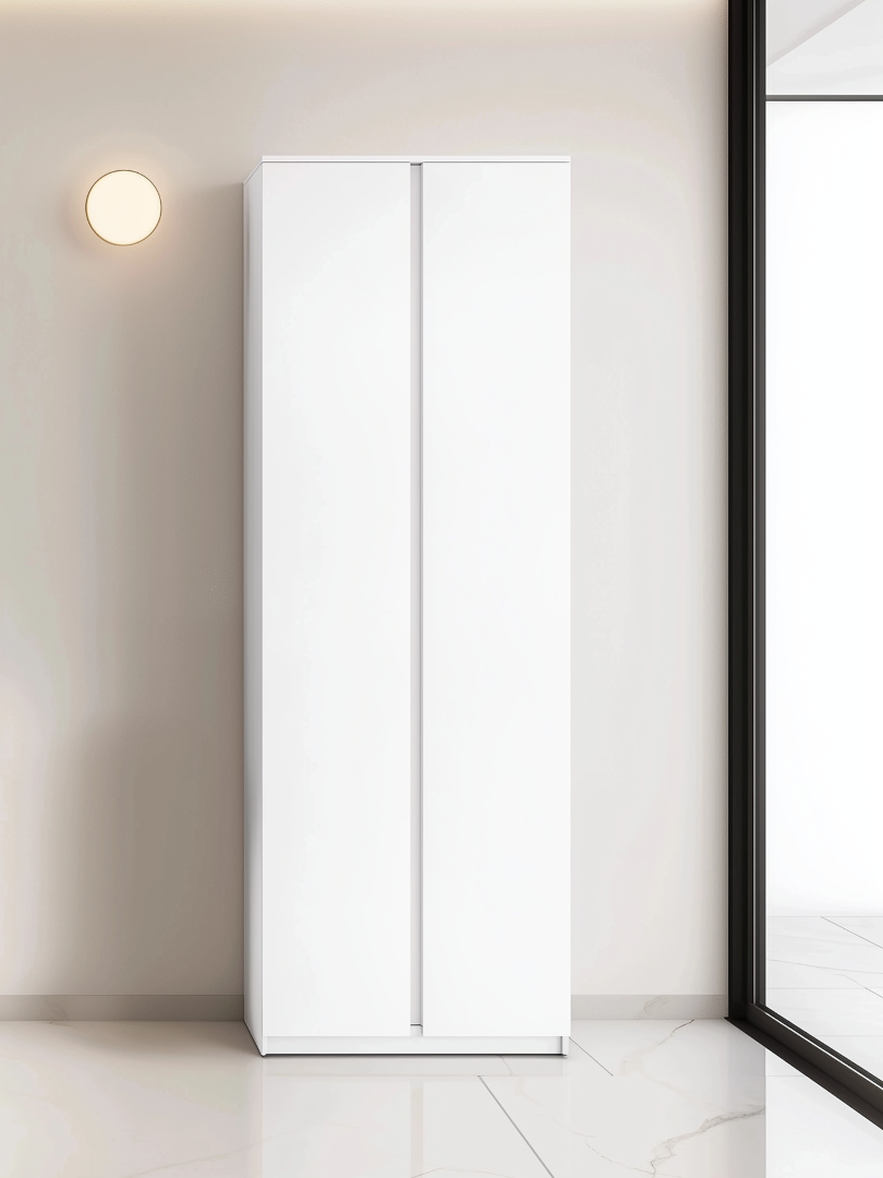 szafa w przedpokoju z kolekcji Simply